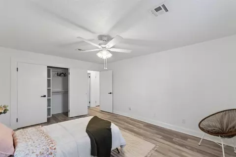 Bedroom - 422 Chartrand Ave, Edmond, OK 73034 photo 3 of 6