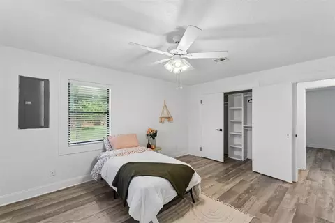 Bedroom - 422 Chartrand Ave, Edmond, OK 73034 photo 2 of 6