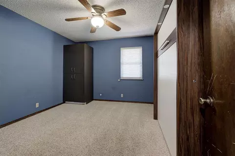 Bedroom - 119 Stonegate Dr, Guthrie, OK 73044 photo 6 of 7