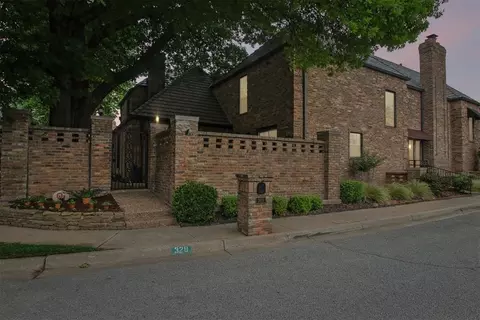 Exterior - 329 Windbrook Dr, Norman, OK 73072 photo 12 of 12
