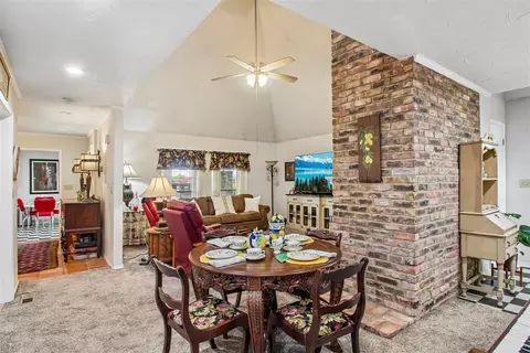 Dining - 329 Windbrook Dr, Norman, OK 73072 photo 2 of 5
