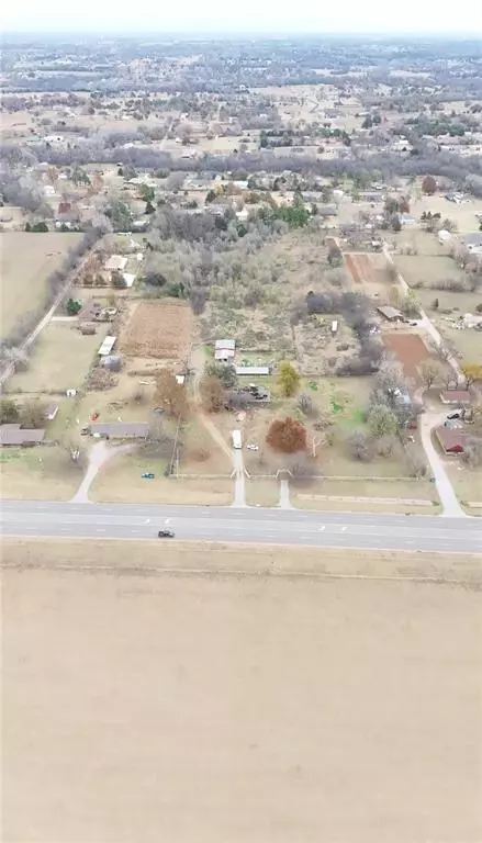 518 S Mustang Rd, Tuttle, OK 73089 photo 8