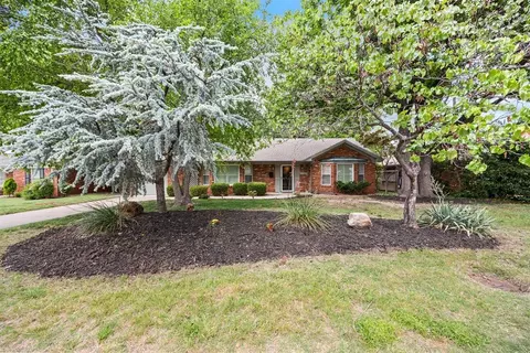 2219 S Dawn Marie Dr, Oklahoma City, OK 73112