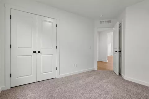 Bedroom - 8809 Spruce St, Edmond, OK 73003 photo 4 of 6