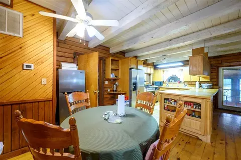 Dining - 1037 River Bluff Rd, Idabel, OK 74745 photo 2 of 3