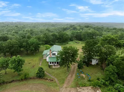 View/Area - 1037 River Bluff Rd, Idabel, OK 74745 photo 1 of 4
