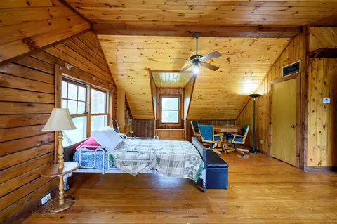 Bedroom - 1037 River Bluff Rd, Idabel, OK 74745 photo 8 of 8