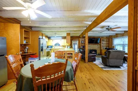 Dining - 1037 River Bluff Rd, Idabel, OK 74745 photo 1 of 3