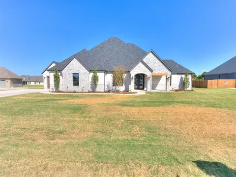 948 Dorsi Cir, Newcastle, OK 73065