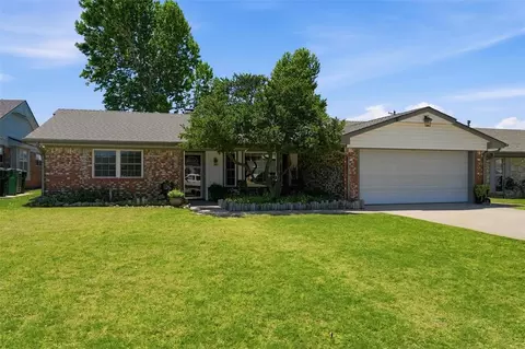 5724 NW 86th St, Oklahoma City, OK 73132