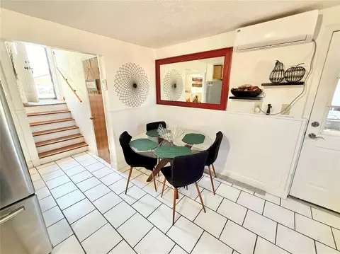 Dining - 933 Denise St, Altus, OK 73521 photo 1 of 1