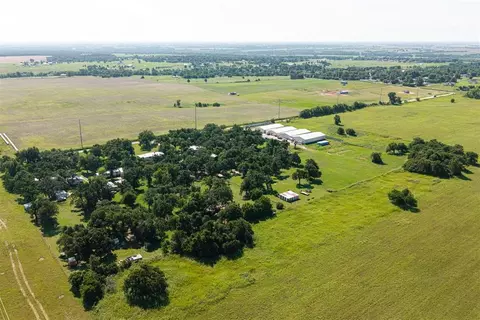 2751 N Meridian Ave, Crescent, OK 73028