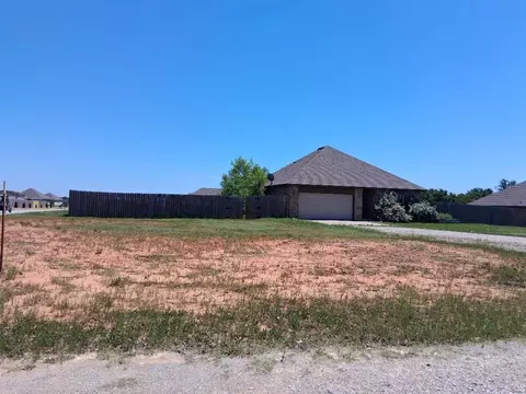 Exterior - 15967 Prairie Rose Dr, Mcloud, OK 74851 photo 3 of 10