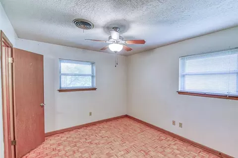 Bedroom - 1701 Denison Dr, Norman, OK 73069 photo 1 of 6