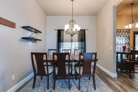 Dining - 805 Old Bugle Rd, Edmond, OK 73003 photo 1 of 4