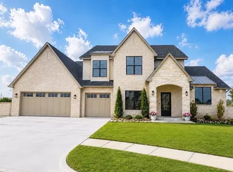 4604 Rustic Trl, Moore, OK 73160
