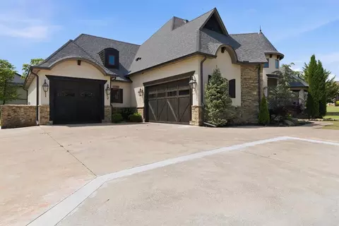 Exterior - 14345 E Fork Rd, Arcadia, OK 73007 photo 3 of 7