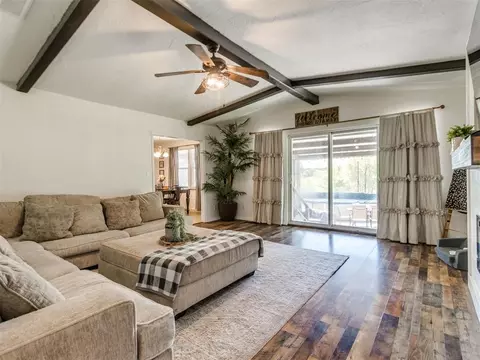 Living - 3401 Sharon Ave, Harrah, OK 73045 photo 1 of 5