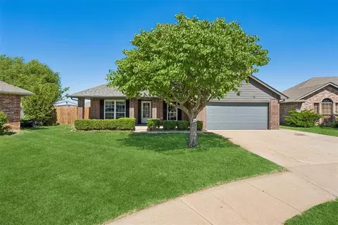 8700 Lilly Ln, Oklahoma City, OK 73135