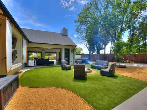 Exterior - 501 E Brooks St, Norman, OK 73071 photo 12 of 20