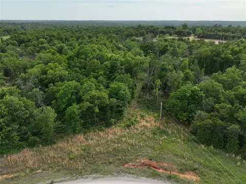 Green Moss Trail, Harrah, OK 73045 photo 10