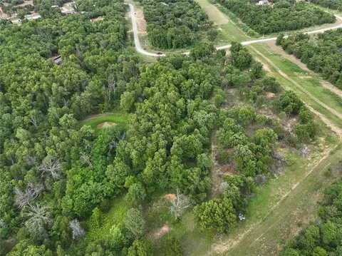 Green Moss Trail, Harrah, OK 73045 photo 14