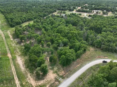 Green Moss Trail, Harrah, OK 73045 photo 13