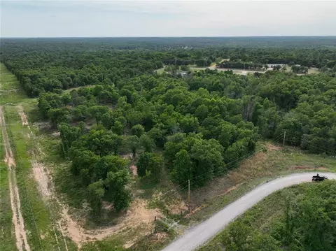 Green Moss Trail, Harrah, OK 73045 photo 8