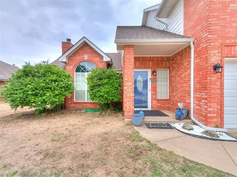 4108 Wood Castle St, Norman, OK 73072