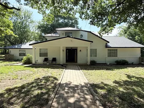16747 County Road 3547 Rd, Ada, OK 74820