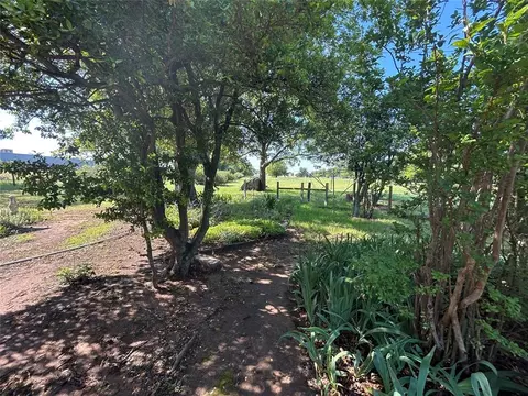 Exterior - 1600 E Imhoff Rd, Norman, OK 73071 photo 12 of 17
