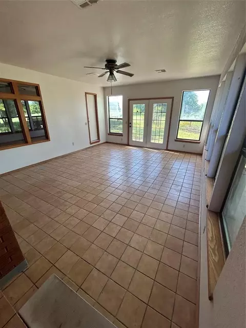 Exterior - 1600 E Imhoff Rd, Norman, OK 73071 photo 16 of 17