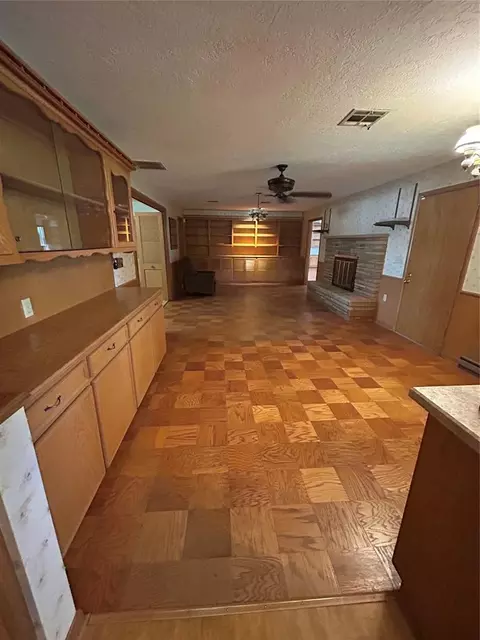 Living - 1600 E Imhoff Rd, Norman, OK 73071 photo 1 of 4