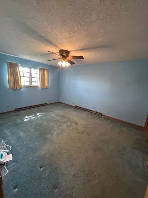Bedroom - 1600 E Imhoff Rd, Norman, OK 73071 photo 6 of 6