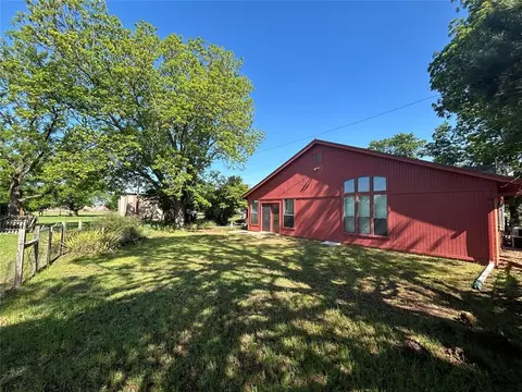 Exterior - 1600 E Imhoff Rd, Norman, OK 73071 photo 15 of 17