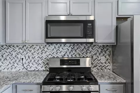 Kitchen - 9621 Eli Dr, Moore, OK 73160 photo 2 of 2