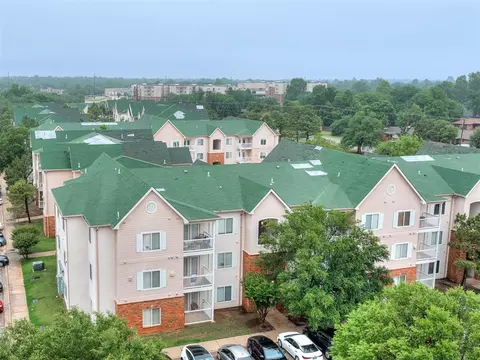 2200 Classen #1125, Norman, OK 73071