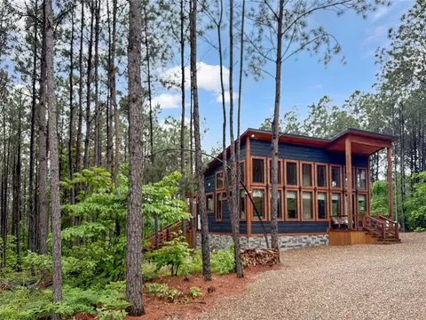 69 Bear Elm Trl, Broken Bow, OK 74728