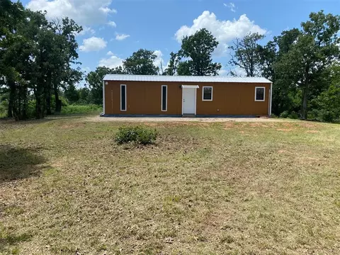 6780 Woods Acres Dr, Noble, OK 73068