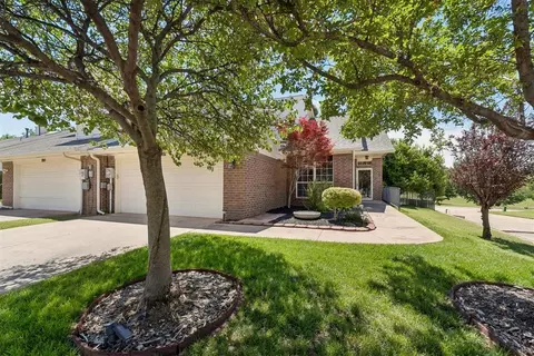 701 Doe Trl, Edmond, OK 73012