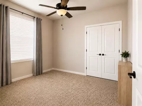 Bedroom - 1117 SE 29th St, Moore, OK 73160 photo 3 of 6