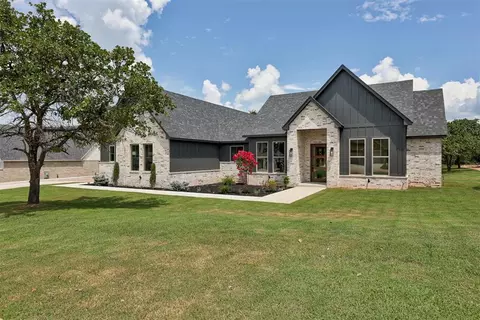 8060 Sacred Frst, Arcadia, OK 73007