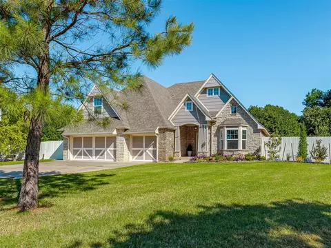 6909 W Waterloo Ct, Edmond, OK 73025