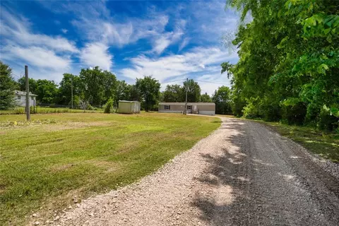 Other - 801 E Oak St, Maud, OK 74854 photo 15 of 18
