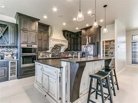 Kitchen - 1330 E Silver City Rd, Tuttle, OK 73089 photo 1 of 1