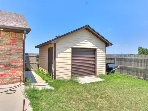 Other - 1330 E Silver City Rd, Tuttle, OK 73089 photo 2 of 3