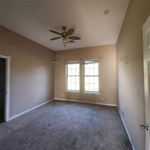 Bedroom - 332714 E 1070 Rd, Mcloud, OK 74851 photo 1 of 2