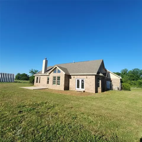 Exterior - 332714 E 1070 Rd, Mcloud, OK 74851 photo 10 of 15