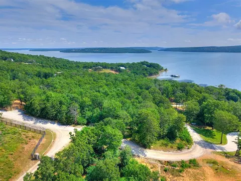 305 Stone Ridge Rd, Eufaula, OK 74432