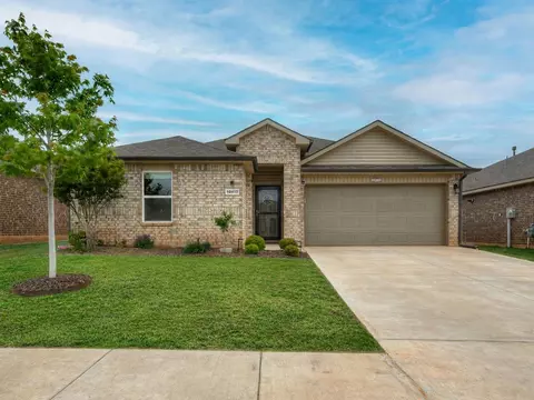 10417 SW 41st Pl, Mustang, OK 73064